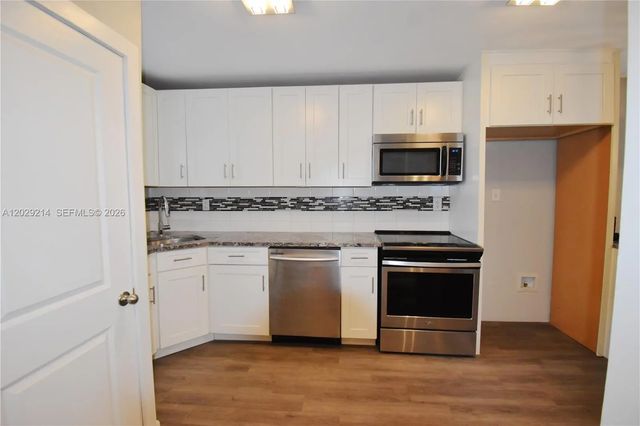 2 of 25 - 6080 Nw 44th Street #201, Lauderhill, FL