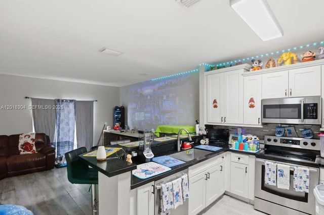 5 of 23 - 2216 Se 23rd Terrace #2216, Homestead, FL
