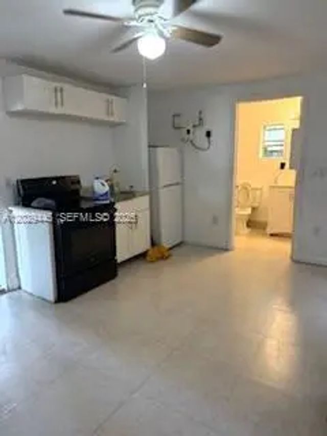 2 of 9 - 7640 Ne 3rd Place, Miami, FL