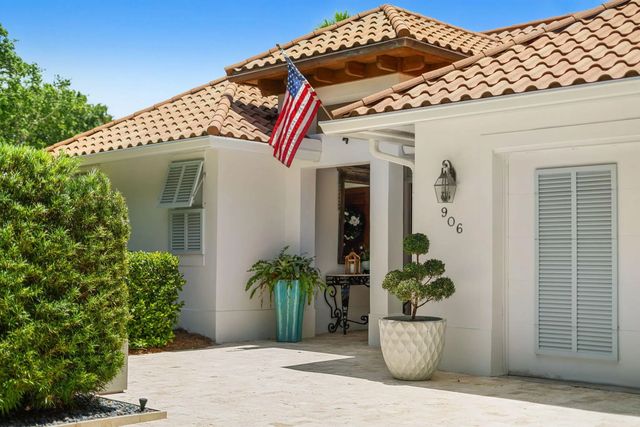 906 Jasmine Lane, Vero Beach