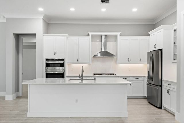 2 of 35 - 692 Ravens Landing Drive, Vero Beach, FL