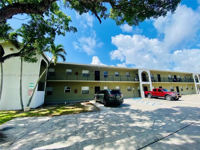 1702 S Dixie Highway #15, Lake Worth