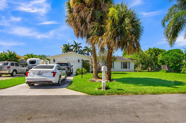 2 of 25 - 3079 Indian Trail, Lake Worth, FL