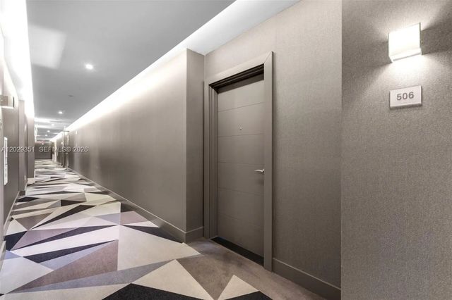 4 of 53 - 17111 Biscayne Boulevard #506, North Miami Beach, FL