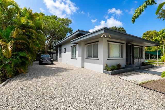 2 of 21 - 249 Sw 14th Street #1-4, Dania Beach, FL