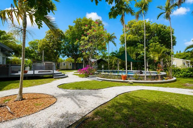 4 of 21 - 249 Sw 14th Street #1-4, Dania Beach, FL