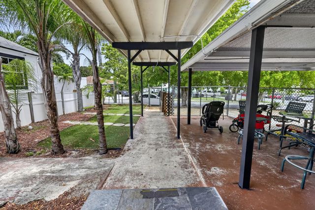 4 of 85 - 800 14th Street, West Palm Beach, FL