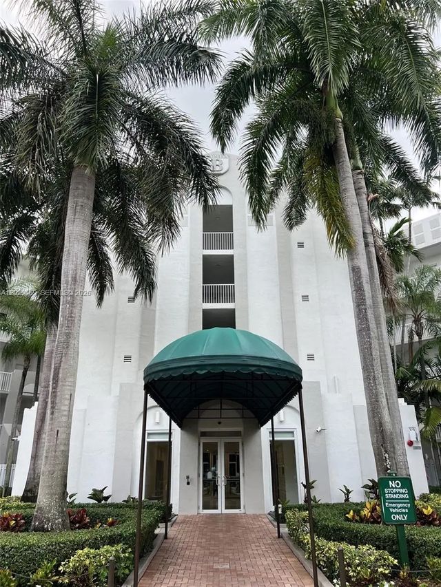 3 of 31 - 10750 Nw 66th Street #401, Doral, FL