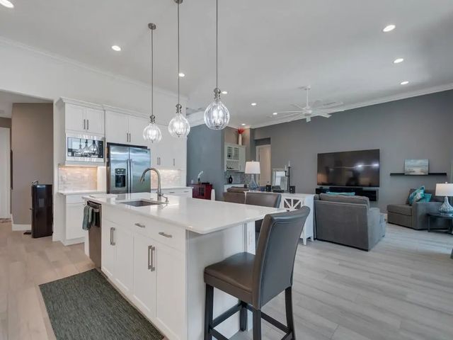 4 of 34 - 8220 Halbert Lane, Vero Beach, FL