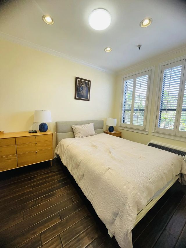 5 of 6 - 235 Sunrise Avenue #2262, Palm Beach, FL