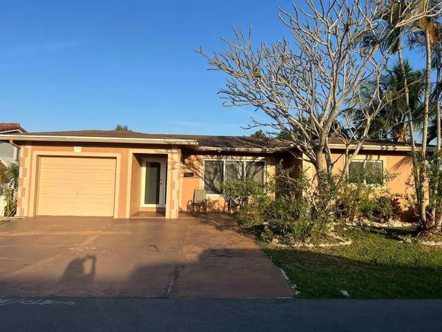 6100 Nw 73rd Terrace, Tamarac