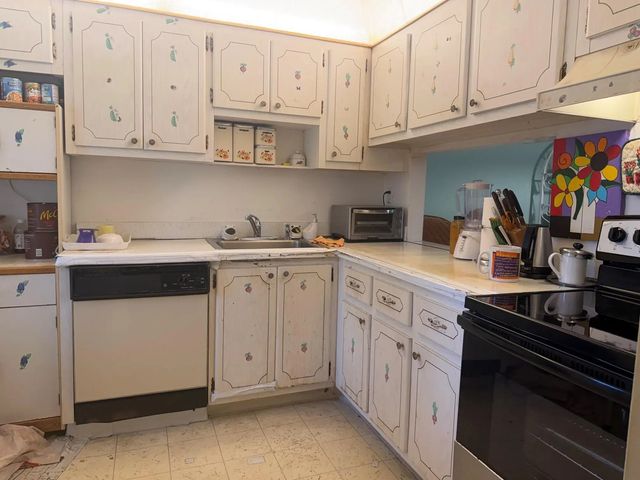 2 of 9 - 2687 N Garden Dr Drive N #103, Lake Worth, FL