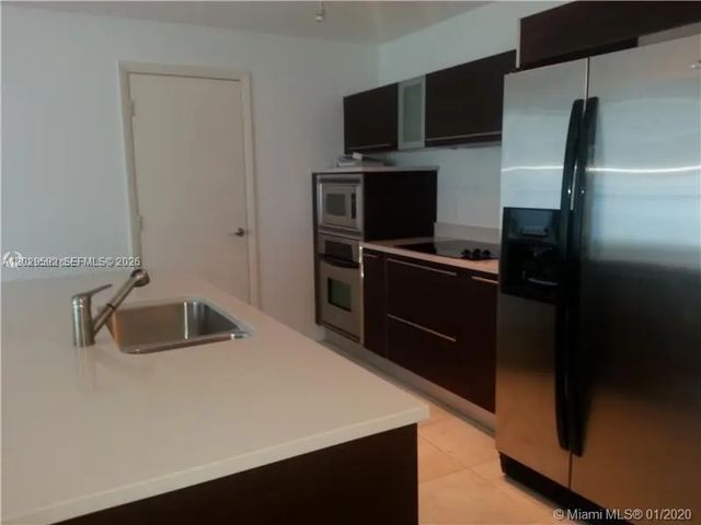 4 of 17 - 1900 N Bayshore Drive #3517, Miami, FL