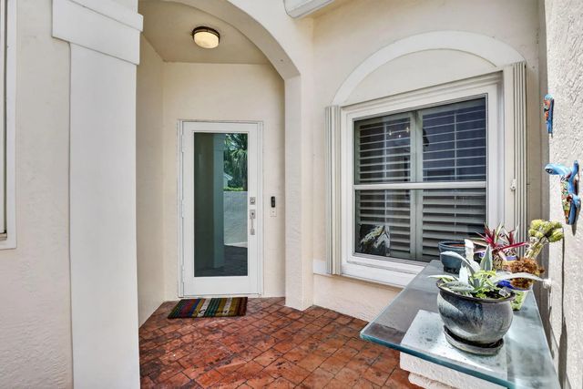 5 of 64 - 327 Sw 191st Terrace, Pembroke Pines, FL