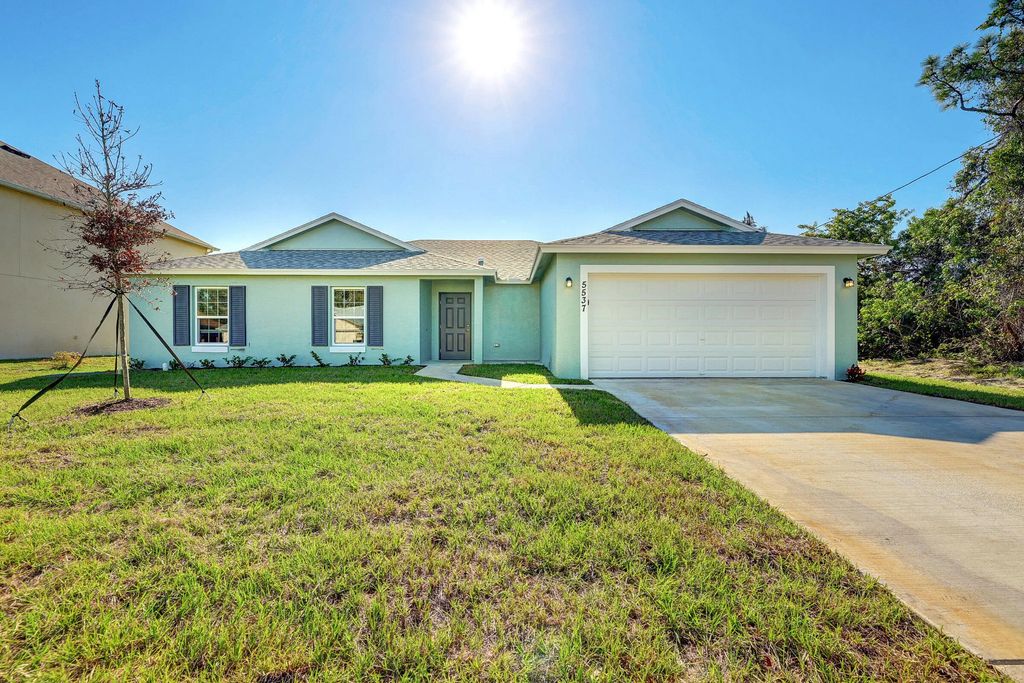757 Sw Sardinia Avenue, Port St. Lucie