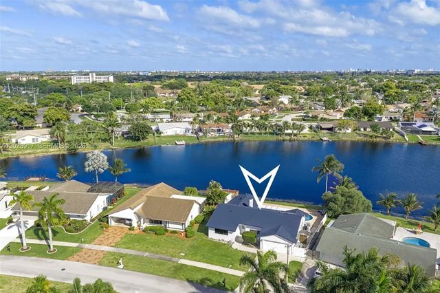 1310 Sw 26th Avenue, Deerfield Beach