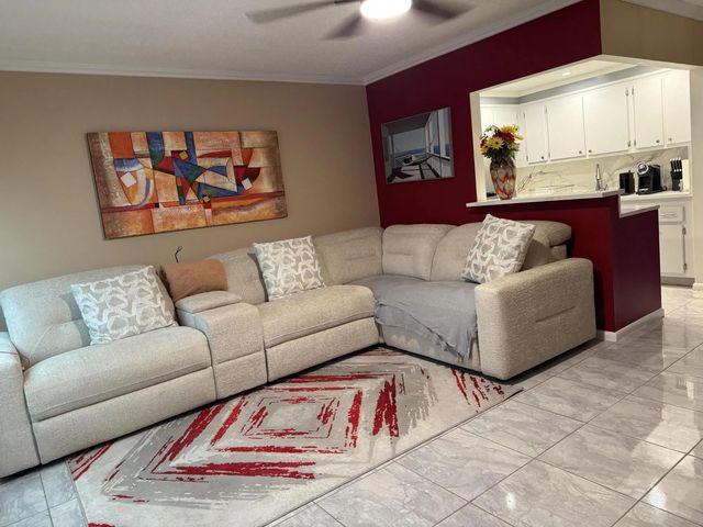 3 of 24 - 362 Oakridge T, Deerfield Beach, FL