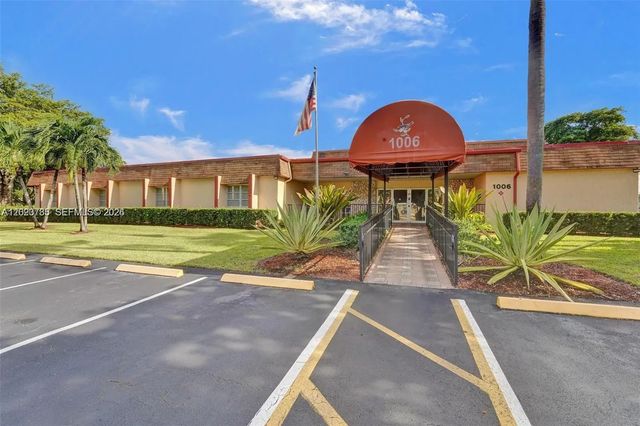 5 of 23 - 1015 Country Club Drive #307, Margate, FL