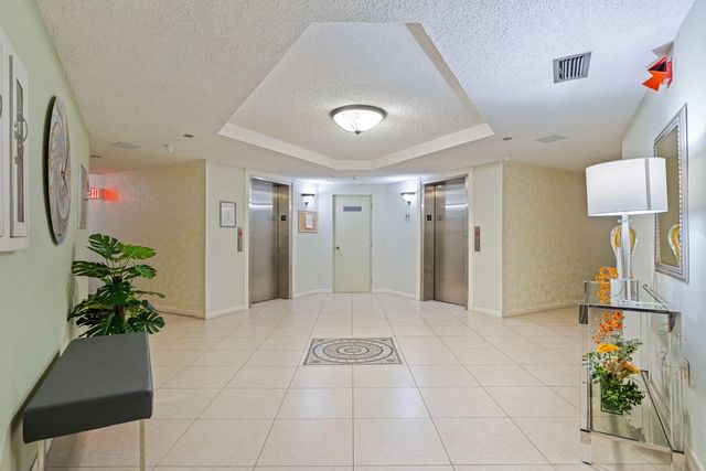 3 of 32 - 900 Saint Charles Place #221, Pembroke Pines, FL