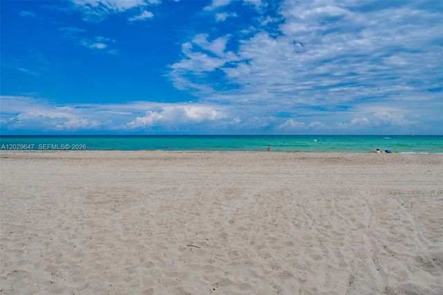 3 of 36 - 1201 S Ocean Drive #1105n, Hollywood, FL
