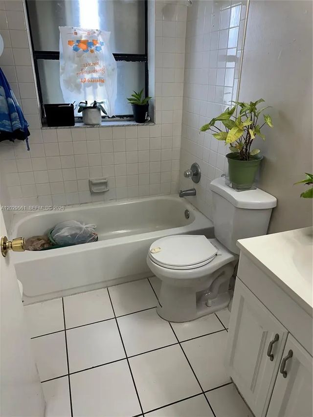 5 of 8 - 15360 Sw 72 Street #21, Miami, FL