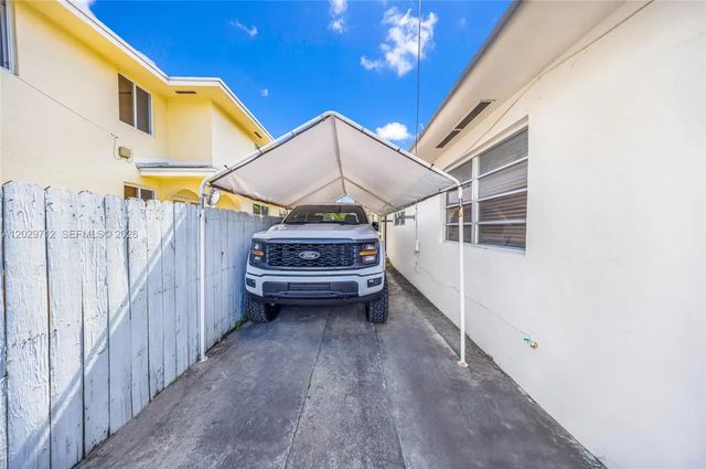 4 of 18 - 3532 Nw 4th Terrace, Miami, FL