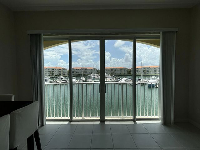 2 of 11 - 10 E Harbour Isle Dr Drive E #302, Fort Pierce, FL