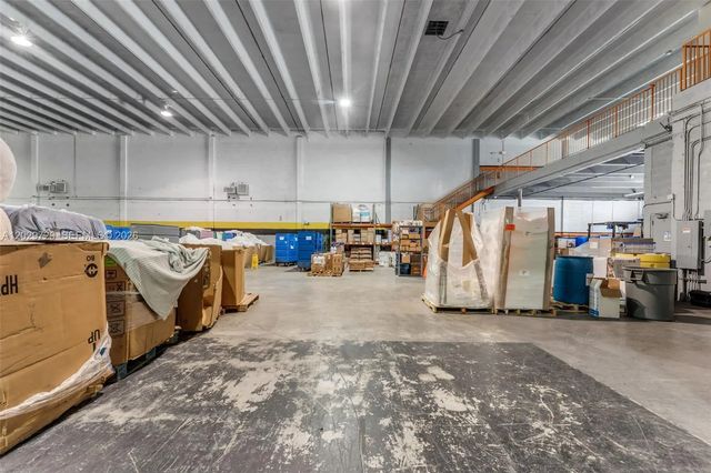 5 of 17 - 2100 Nw 102nd Place, Doral, FL