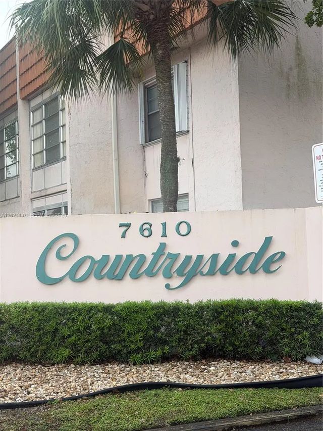 7610 Stirling Road #205g, Davie