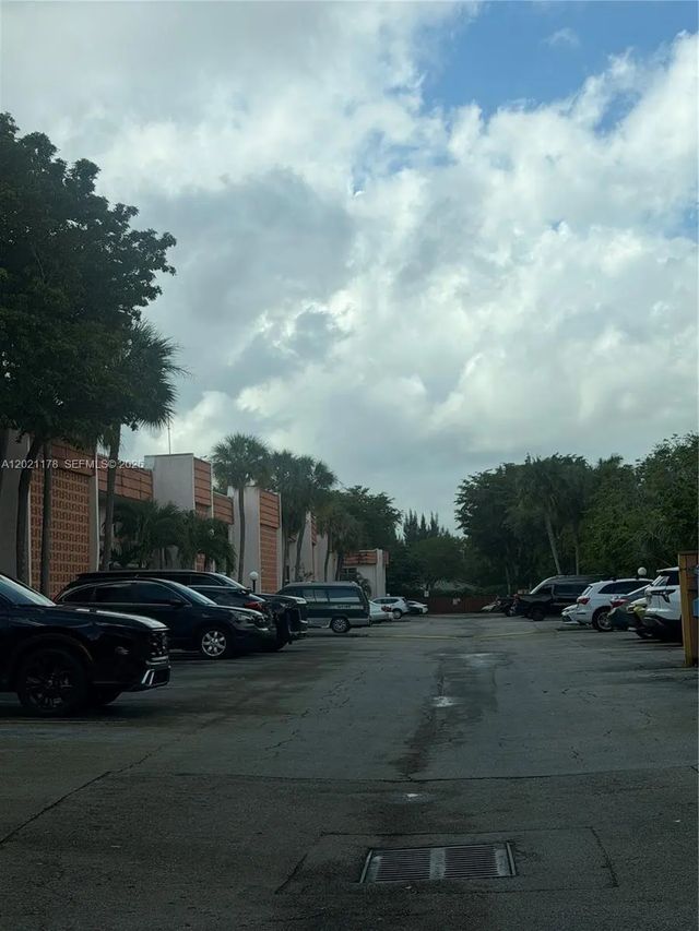 3 of 14 - 7610 Stirling Road #205g, Davie, FL