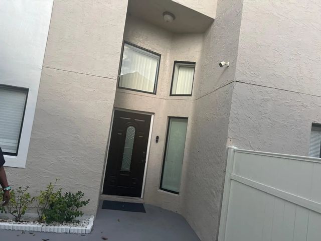 5 of 25 - 5765 Strawberry Lakes Circle, Lake Worth, FL