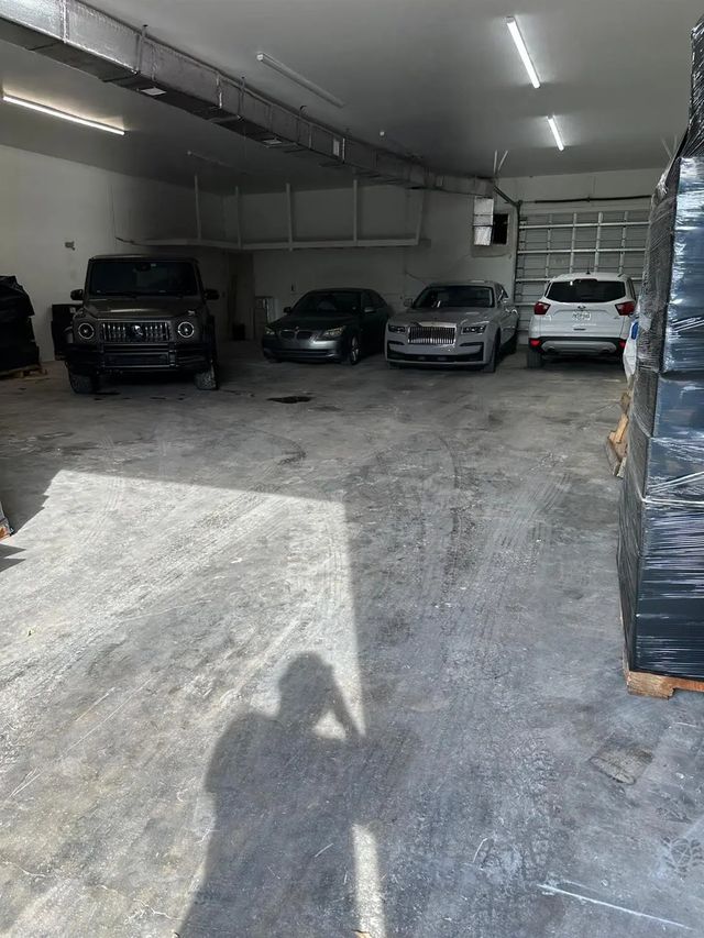 3 of 5 - 3300 Burris Road, Davie, FL