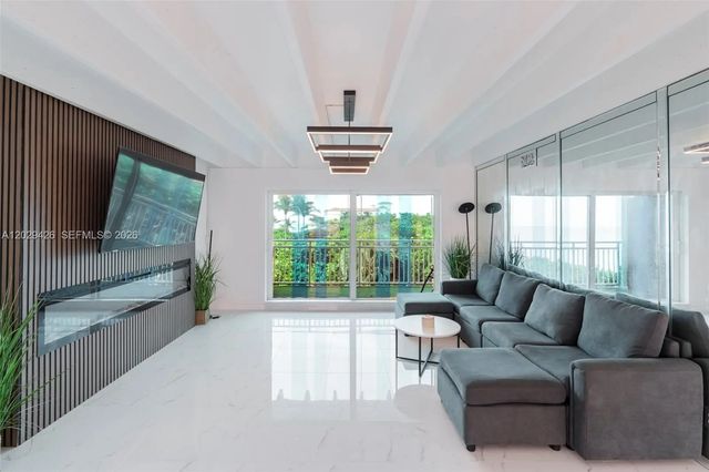 5 of 41 - 4500 S Ocean Boulevard #405, Lantana, FL