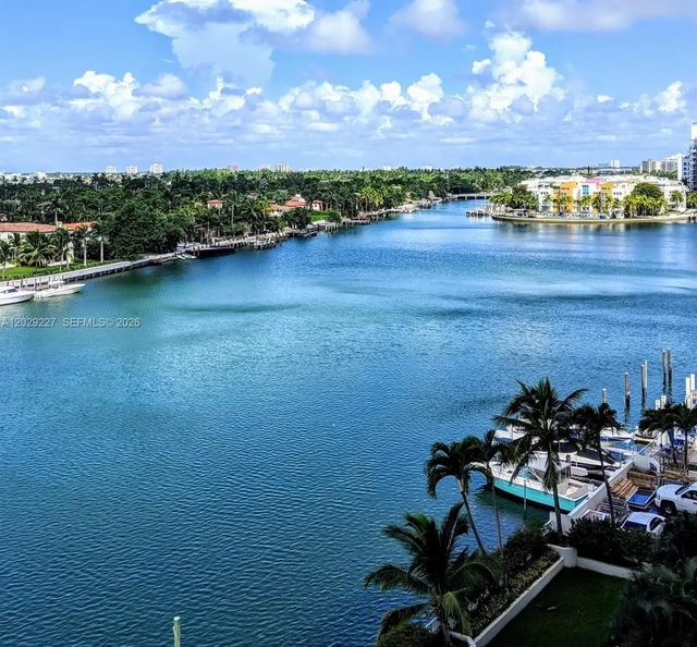 5700 Collins Avenue #8k, Miami Beach
