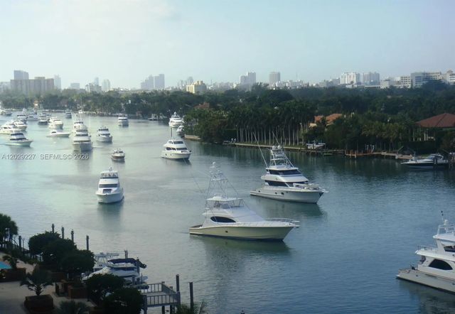 3 of 23 - 5700 Collins Avenue #8k, Miami Beach, FL