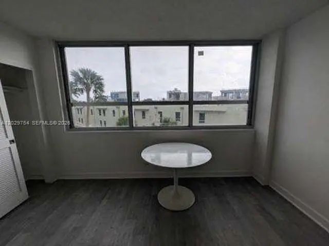 4 of 8 - 1500 Bay Road #310s, Miami Beach, FL