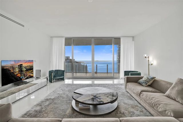 2 of 31 - 300 Biscayne Boulevard Way #3304c, Miami, FL