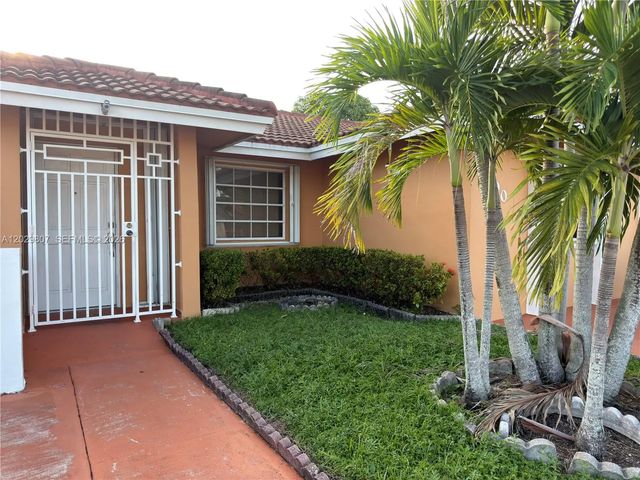 5890 Sw 147th Court, Miami