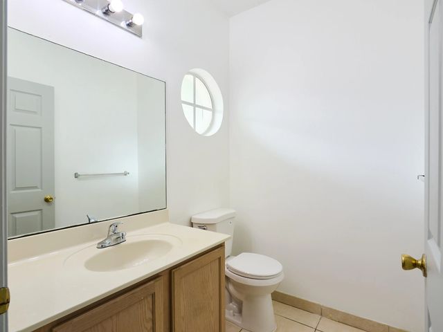 5 of 36 - 2052 Oakhurst Way, Riviera Beach, FL