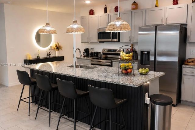 1025 Sw Sarto Lane, Port St. Lucie