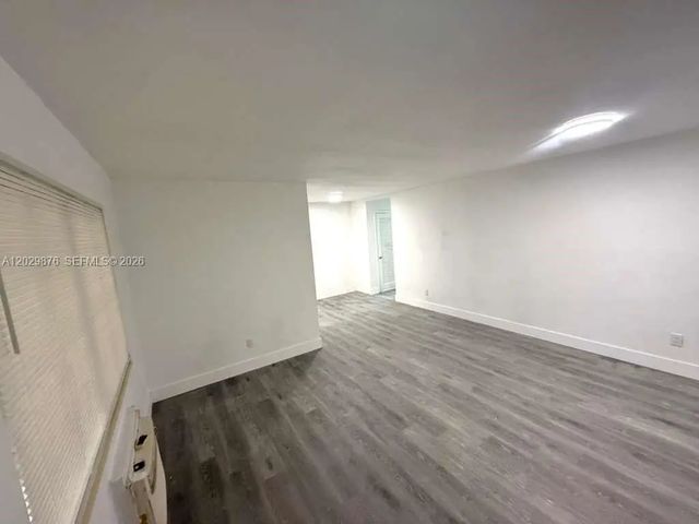 5 of 16 - 12195 W Dixie Highway #6e, North Miami, FL