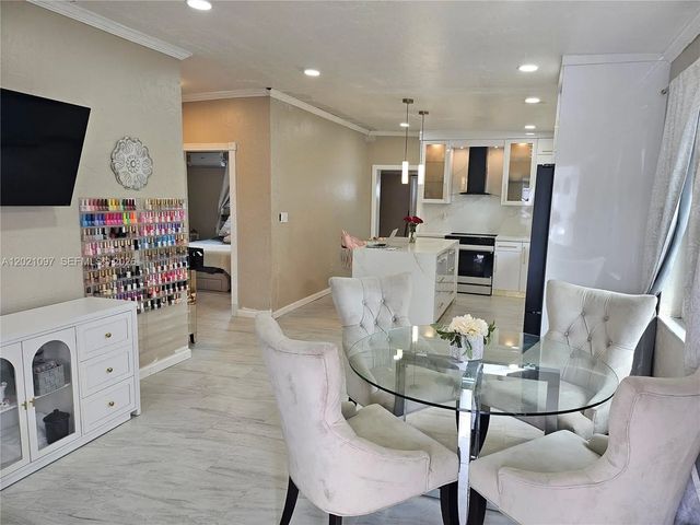 2 of 12 - 528 Nw 10th Street, Florida City, FL
