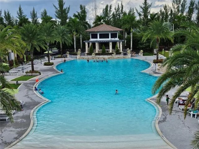8005 Nw 104th Avenue #3, Doral