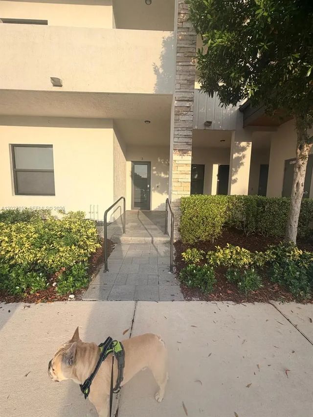 3 of 26 - 8005 Nw 104th Avenue #3, Doral, FL