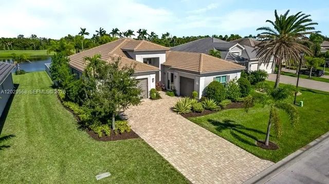 2 of 35 - 10729 Sw Matisse Lane, Port St. Lucie, FL