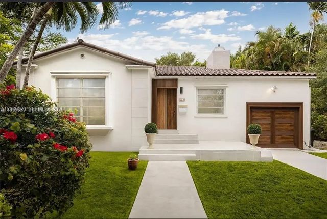 2 of 2 - 528 Sevilla Avenue, Coral Gables, FL