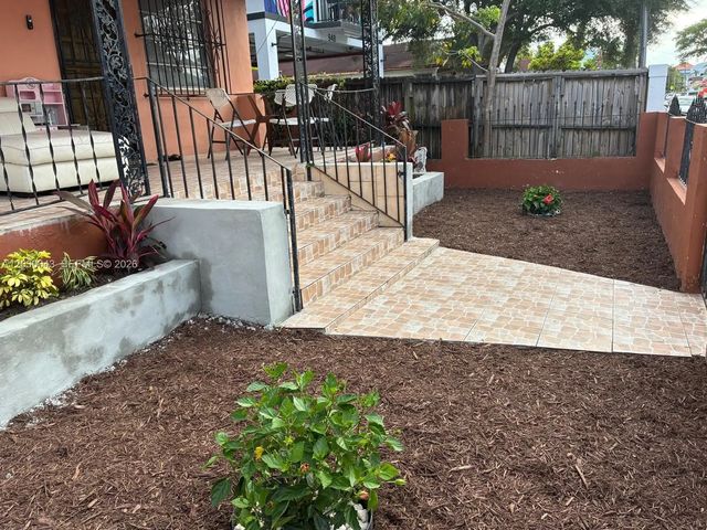 2 of 17 - 934 Sw 3rd Street, Miami, FL