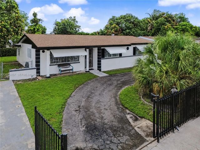 18805 Nw 19th Court, Miami Gardens