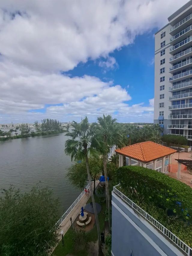 2 of 28 - 5085 Nw 7th Street #602, Miami, FL