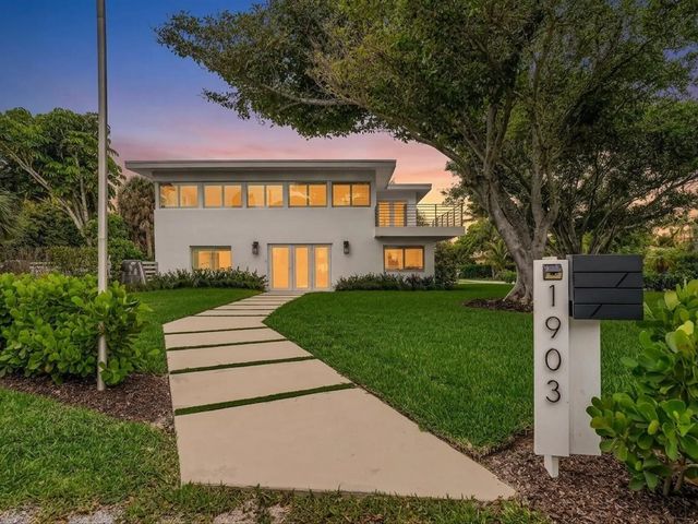 1903 Bay Drive, Pompano Beach